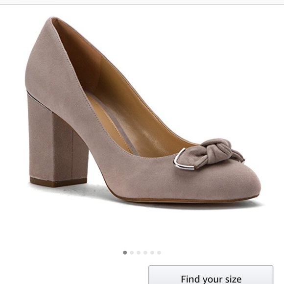 michael kors grey pumps